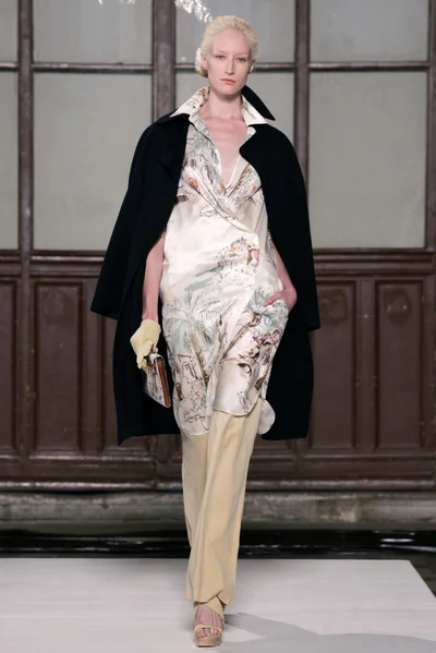 Look 11